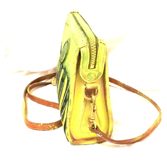 Customized Nirvana Dooney & Bourke crossbody bag - Picture 2 of 8